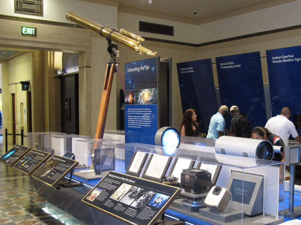 Extending the Eye exhibit